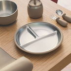 Divided plate